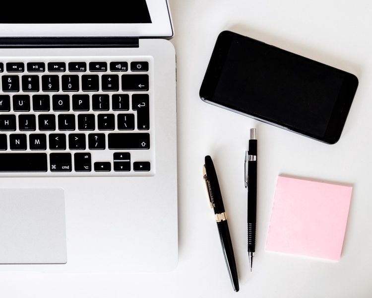 From Novice to Pro: 5 Lessons to Supercharge Your Freelance Career—This Week’s Must-Read Tips